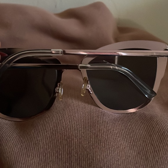 Quayx(winners) glasses - Picture 3 of 4